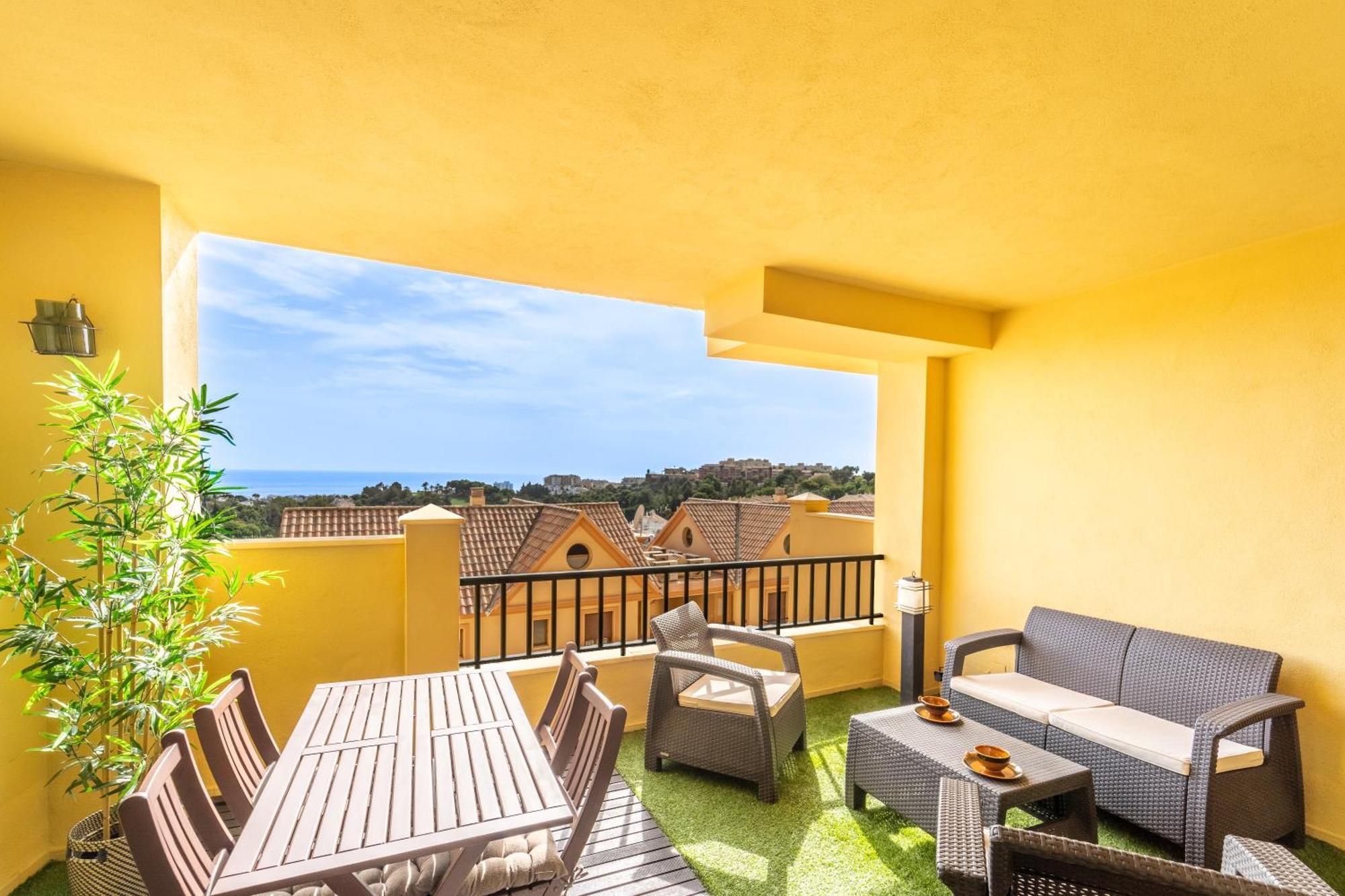 Fabulous Golf Front Apartment With Pool And Seaview Benalmadena Ngoại thất bức ảnh